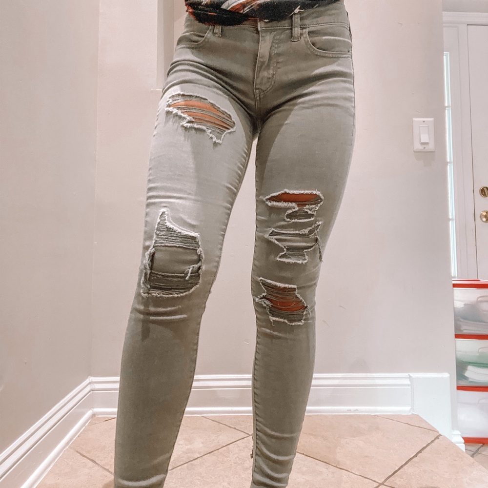 American Eagle Jeans (army green)